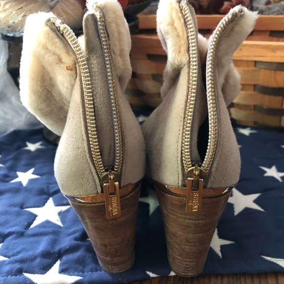 Anthropologie Strena Germacario Fur Trim Booties 🥳HOST PICK🥳 - Picture 2 of 11